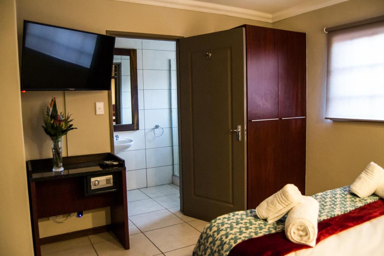 Aps Guesthouse Windhoek Eksteriør billede